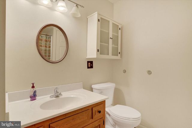 6265 STANFORD CT, Mechanicsburg, PA 17050