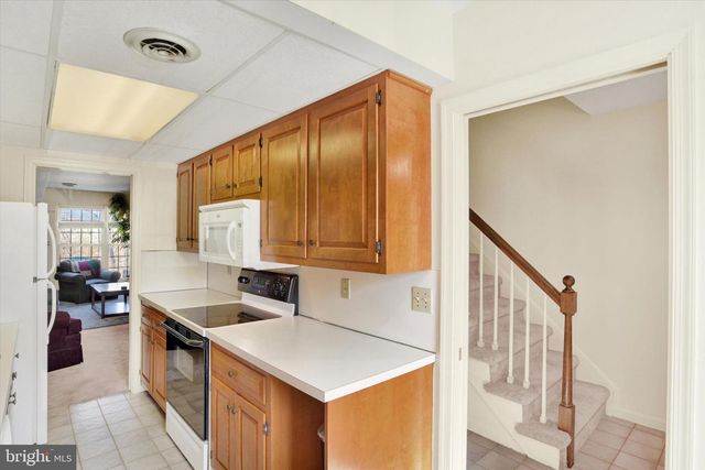 6265 STANFORD CT, Mechanicsburg, PA 17050