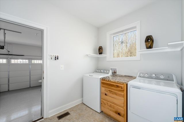 171 COTTAGE CT, Zion Crossroads, VA 22942