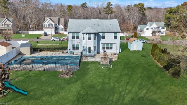 16348 Smithfield Heights DR, Smithfield, VA 23430