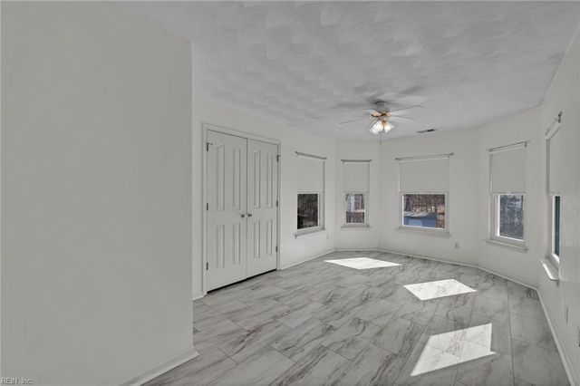 16348 Smithfield Heights DR, Smithfield, VA 23430