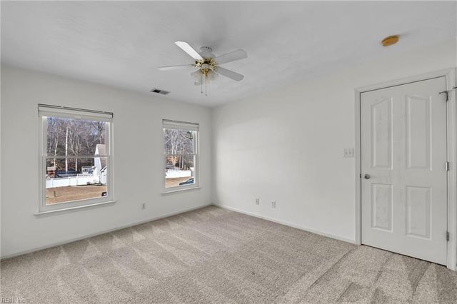 16348 Smithfield Heights DR, Smithfield, VA 23430