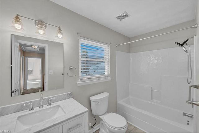 16348 Smithfield Heights DR, Smithfield, VA 23430