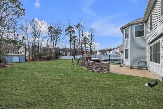 16348 Smithfield Heights DR, Smithfield, VA 23430