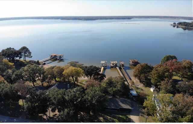 280 Autumn Wood Trail, Gun Barrel City, TX 75156