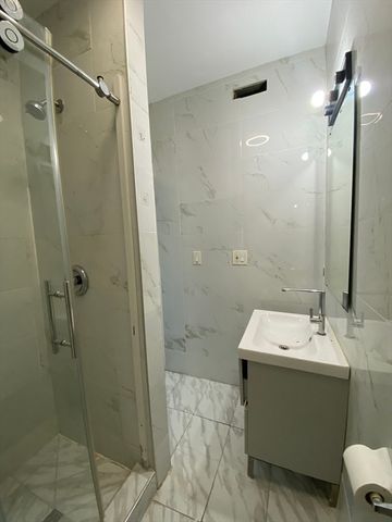 268 Maverick St 2, Boston, MA 02128