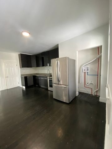 268 Maverick St 2, Boston, MA 02128