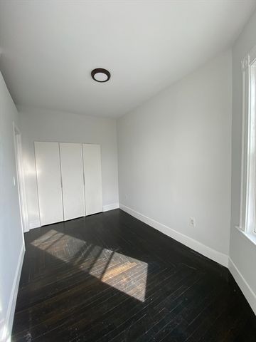 268 Maverick St 2, Boston, MA 02128