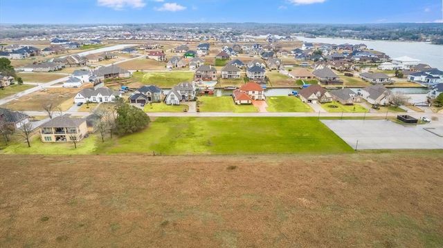 10815 Bourbon Street, Willis, TX 77318