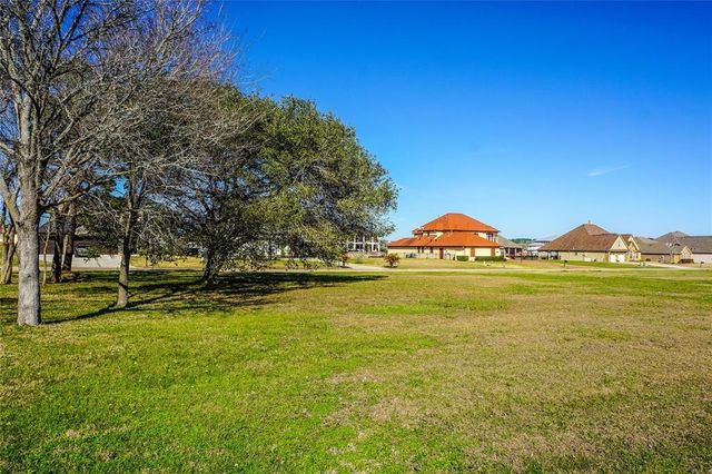 10815 Bourbon Street, Willis, TX 77318