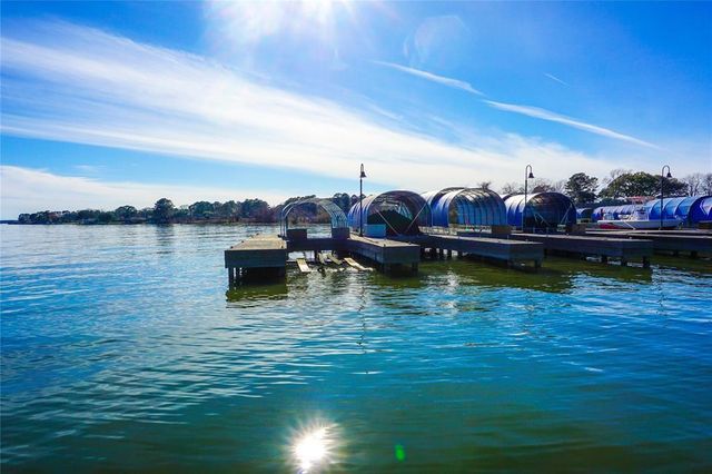 10815 Bourbon Street, Willis, TX 77318