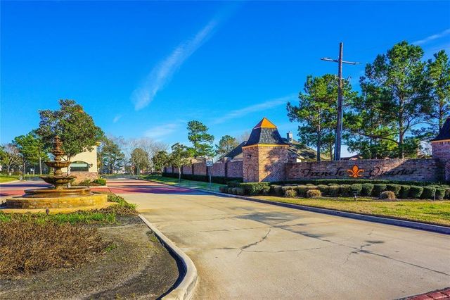 10815 Bourbon Street, Willis, TX 77318