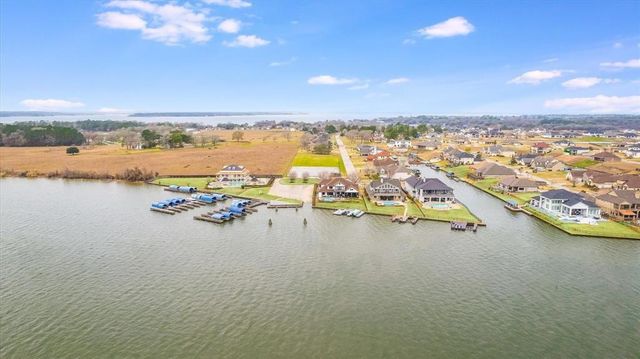 10815 Bourbon Street, Willis, TX 77318