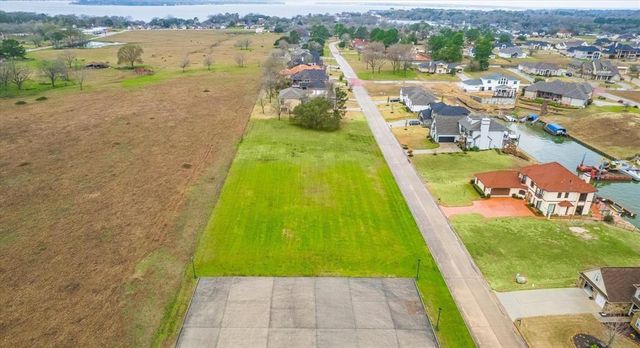 10815 Bourbon Street, Willis, TX 77318