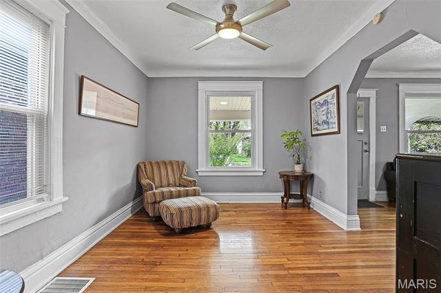 2225 Richert Place, St Louis, MO 63143