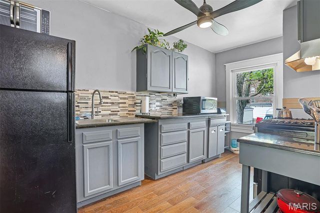 2225 Richert Place, St Louis, MO 63143