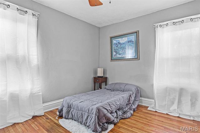 2225 Richert Place, St Louis, MO 63143