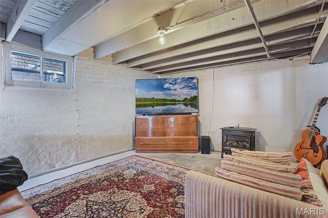 2225 Richert Place, St Louis, MO 63143