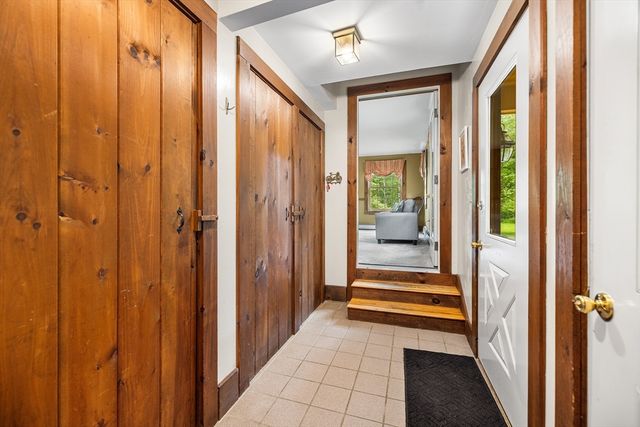 309 Mendon Rd, Sutton, MA 01590
