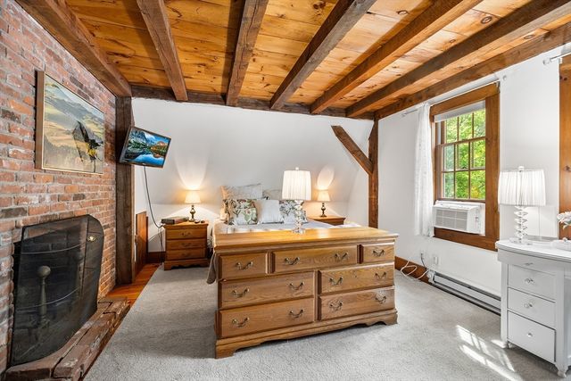 309 Mendon Rd, Sutton, MA 01590