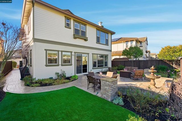 9927 Reimers Way, Dublin, CA 94568