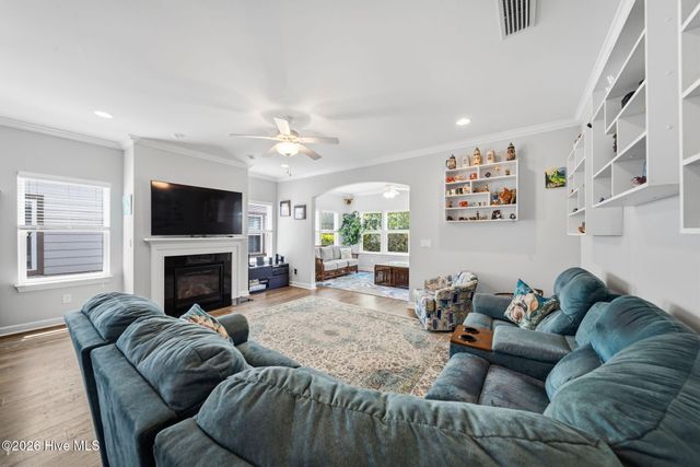 4070 Druid'S Glen Drive, Leland, NC 28451