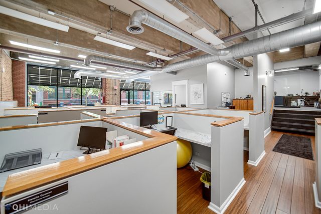 416 W Ontario Street C-2, Chicago, IL 60610