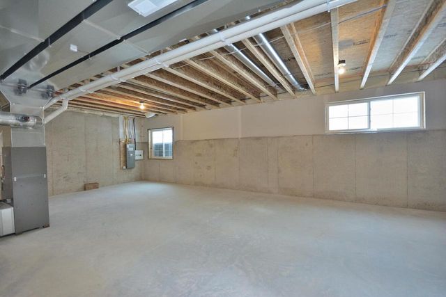 8191 Skylark COURT, Mequon, WI 53097