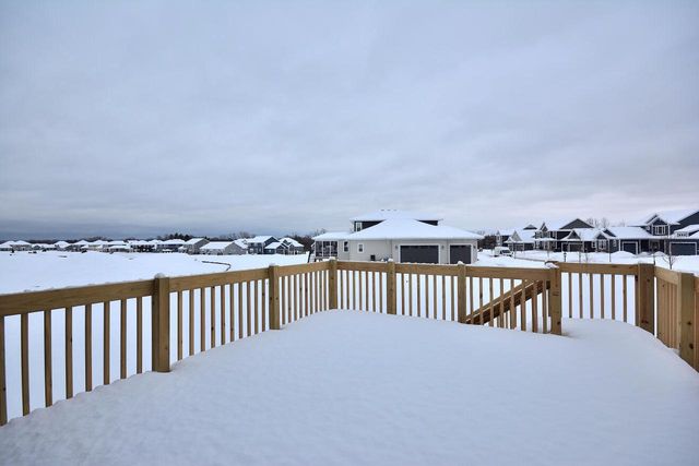 8191 Skylark COURT, Mequon, WI 53097