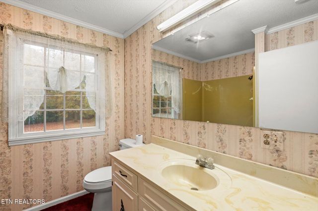 1756 County Road 700, Riceville, TN 37370