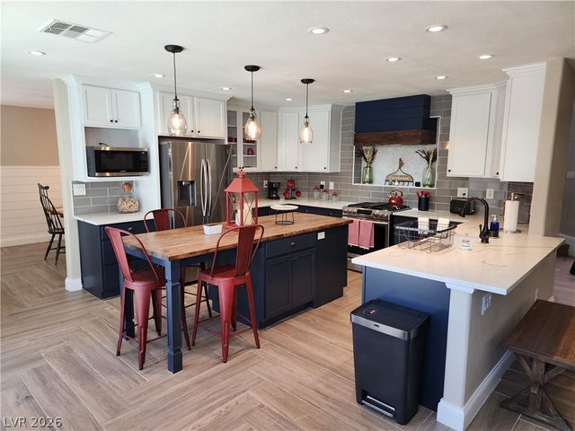 6229 Spindrift Foam Avenue, Las Vegas, NV 89139