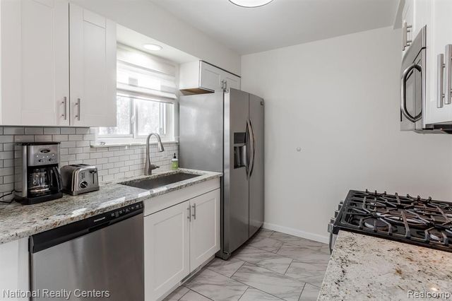 1039 N Old Woodward Avenue 7, Birmingham, MI 48009