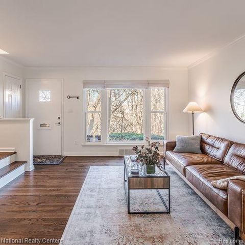 1039 N Old Woodward Avenue 7, Birmingham, MI 48009
