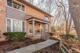 1039 N Old Woodward Avenue 7, Birmingham, MI 48009