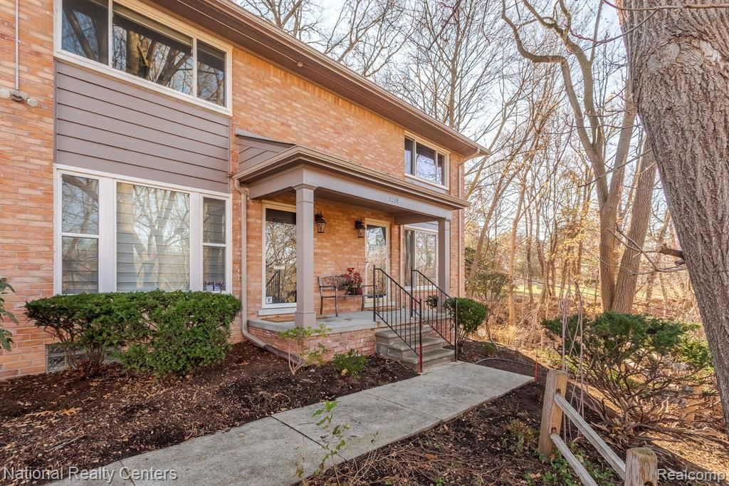 1039 N Old Woodward Avenue 7, Birmingham, MI 48009
