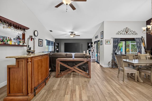 18842 91st Place N, Loxahatchee, FL 33470