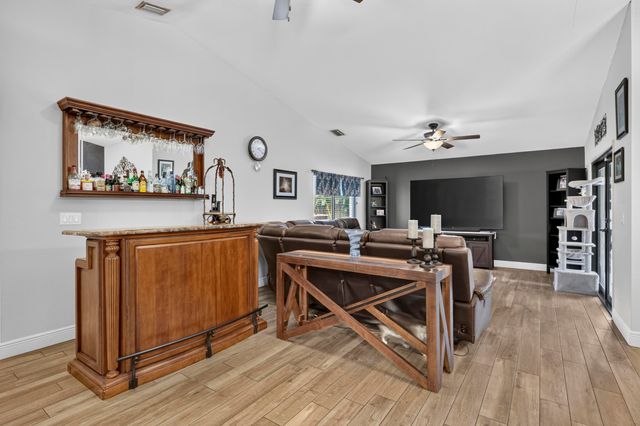 18842 91st Place N, Loxahatchee, FL 33470