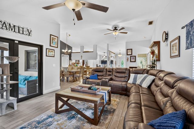18842 91st Place N, Loxahatchee, FL 33470