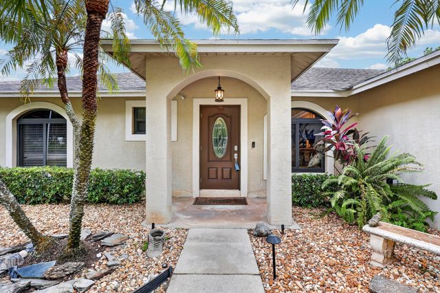 18842 91st Place N, Loxahatchee, FL 33470