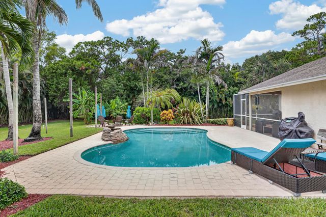 18842 91st Place N, Loxahatchee, FL 33470