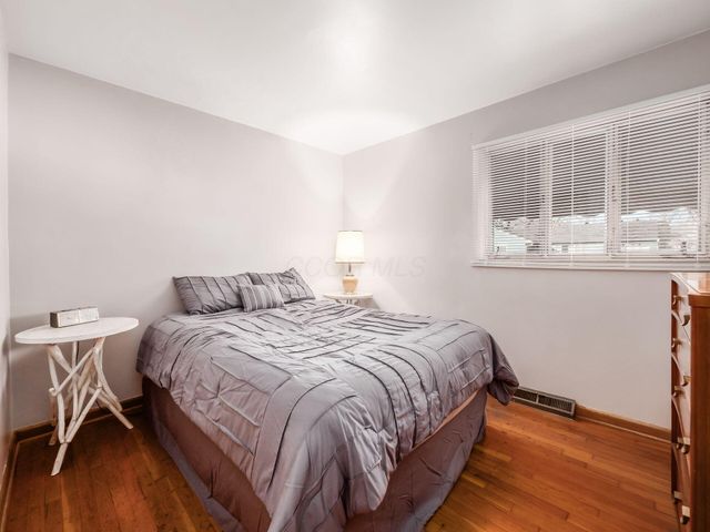 723 Drummond Court, Columbus, OH 43214