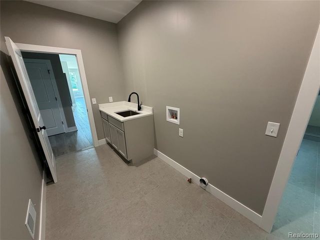 4104 Carriage Hill Drive, Metamora, MI 48455