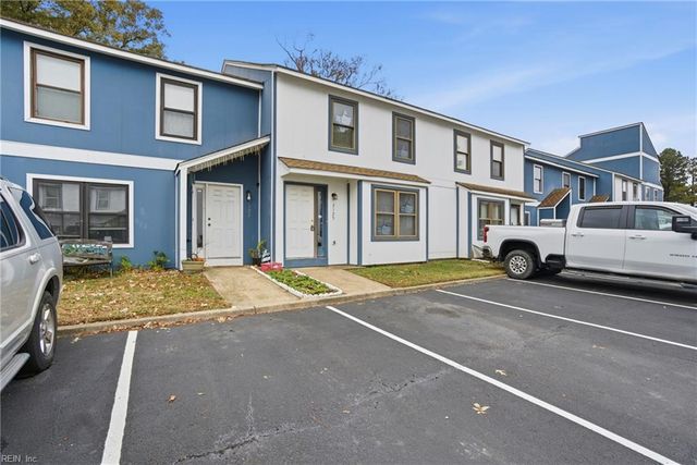 2125 Point Hollow CT, Virginia Beach, VA 23455