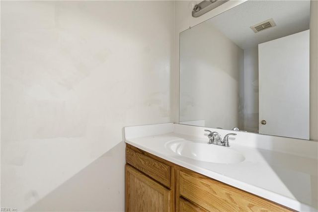 2125 Point Hollow CT, Virginia Beach, VA 23455