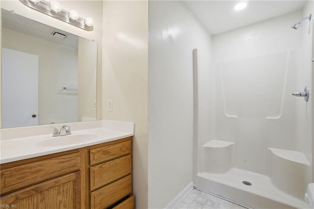 2125 Point Hollow CT, Virginia Beach, VA 23455