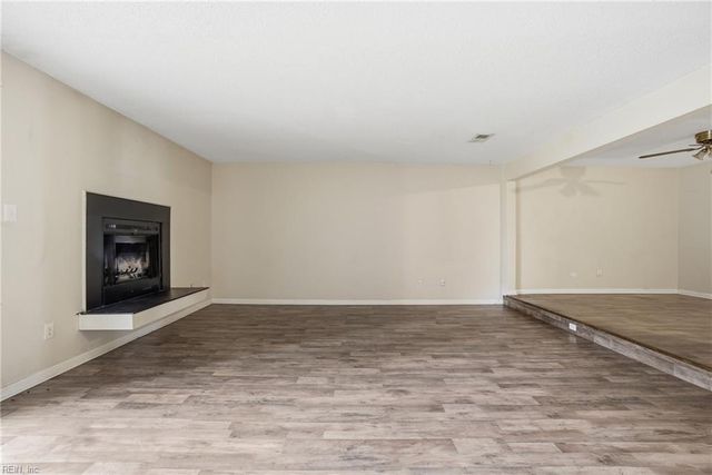 2125 Point Hollow CT, Virginia Beach, VA 23455