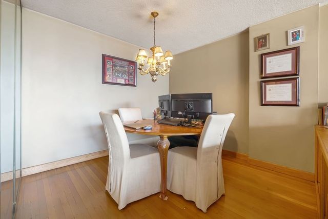 566 Commonwealth 708, Boston, MA 02215