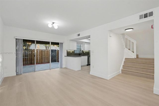 12224 SW 52nd Place 2, Cooper City, FL 33330