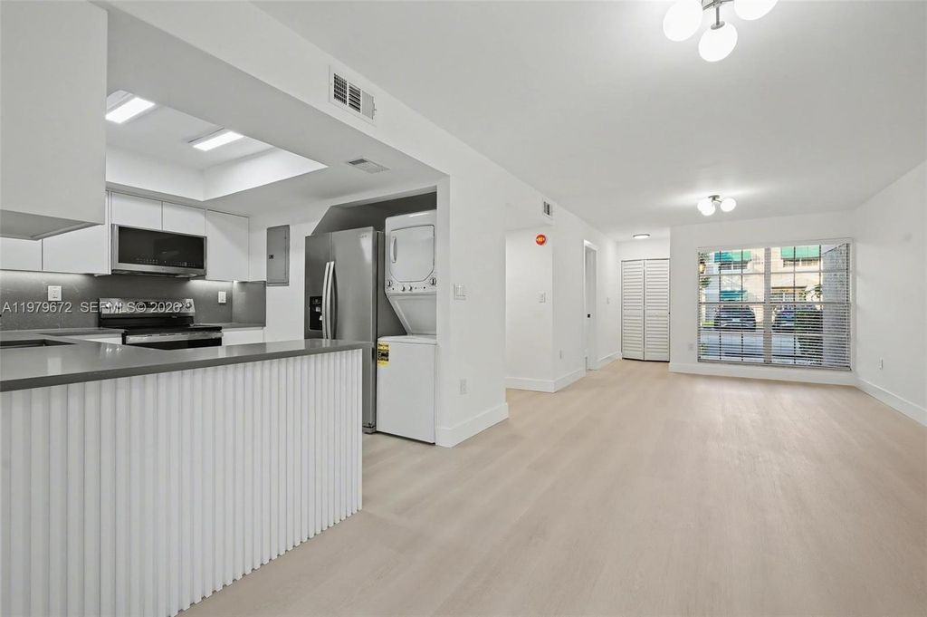 12224 SW 52nd Place 2, Cooper City, FL 33330