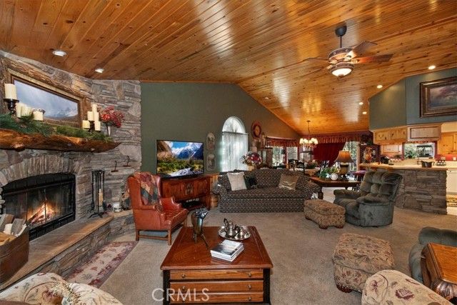 42243 Castle Crag, Big Bear Lake, CA 92315